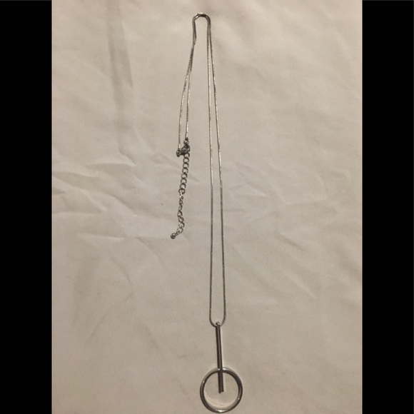 Long silver necklace - Picture 1 of 1